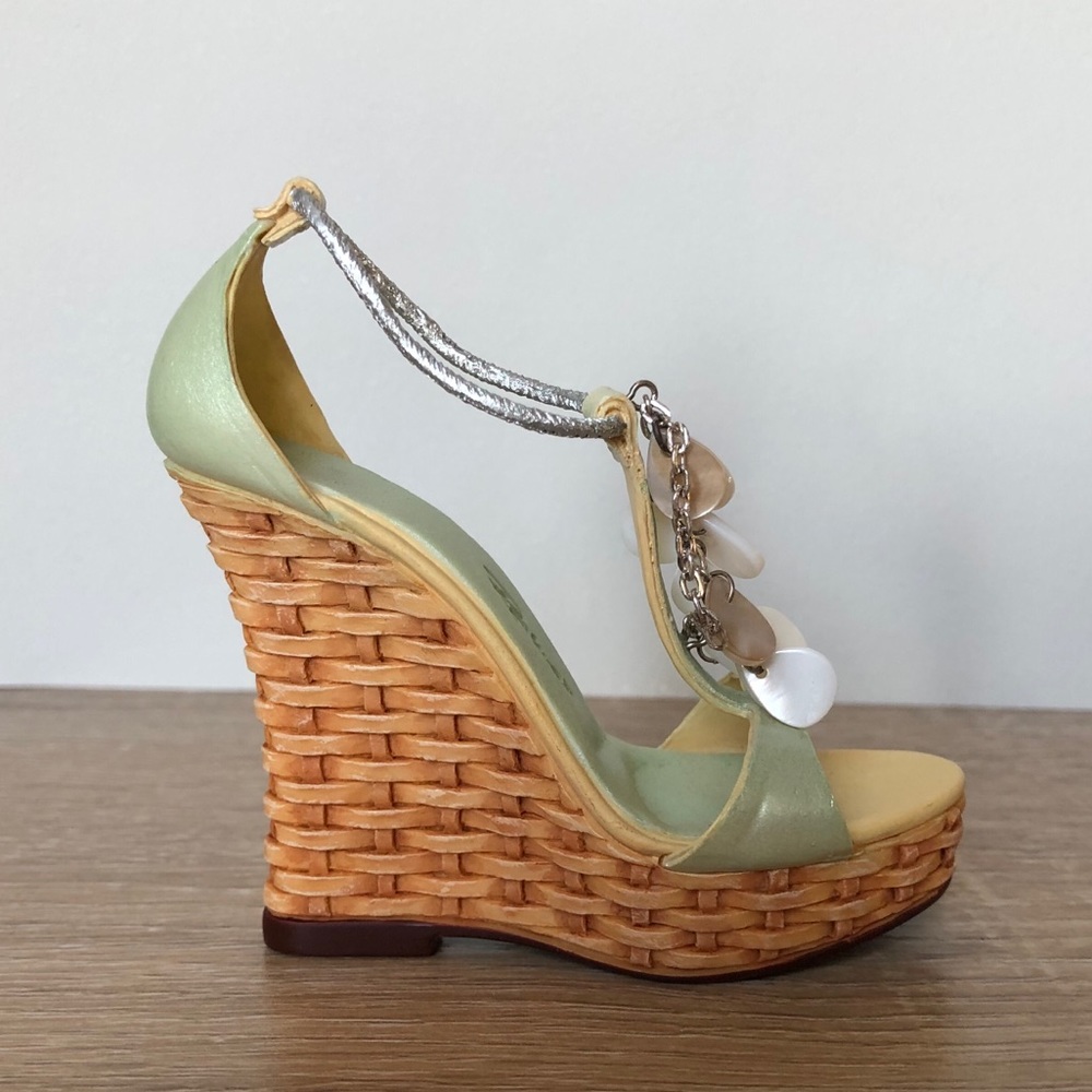 Just The Right Shoe DREAM WEAVER Miniature